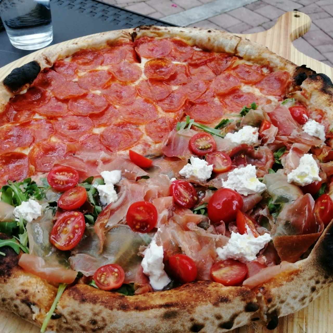 Pizza San Marco y Peperoni 