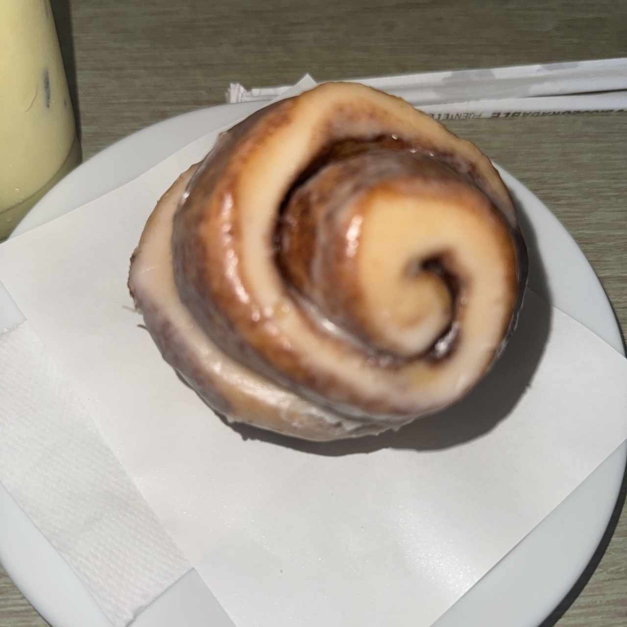 PASTELERÍA DULCE - Cinnamon Roll