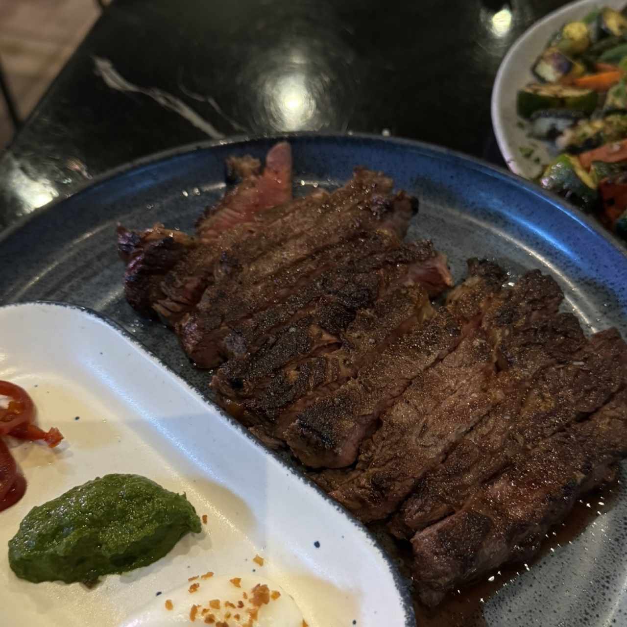 Platos Fuertes - Ribeye 14 oz