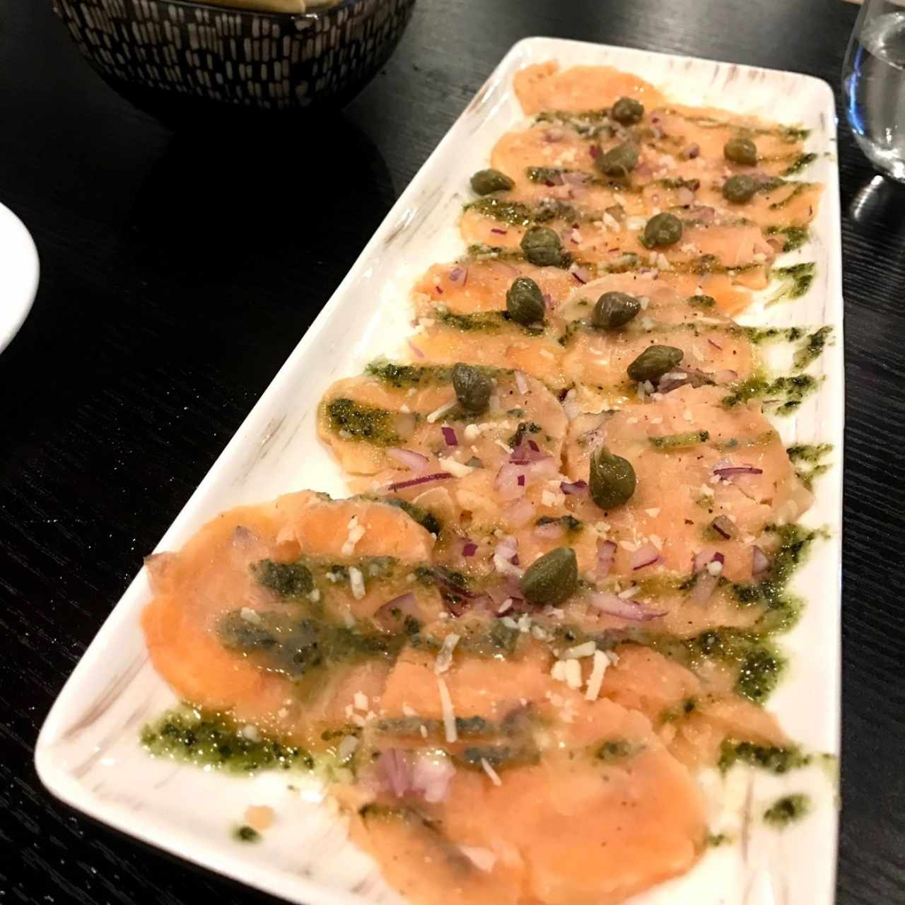 Entradas - Carpaccio de Salmón