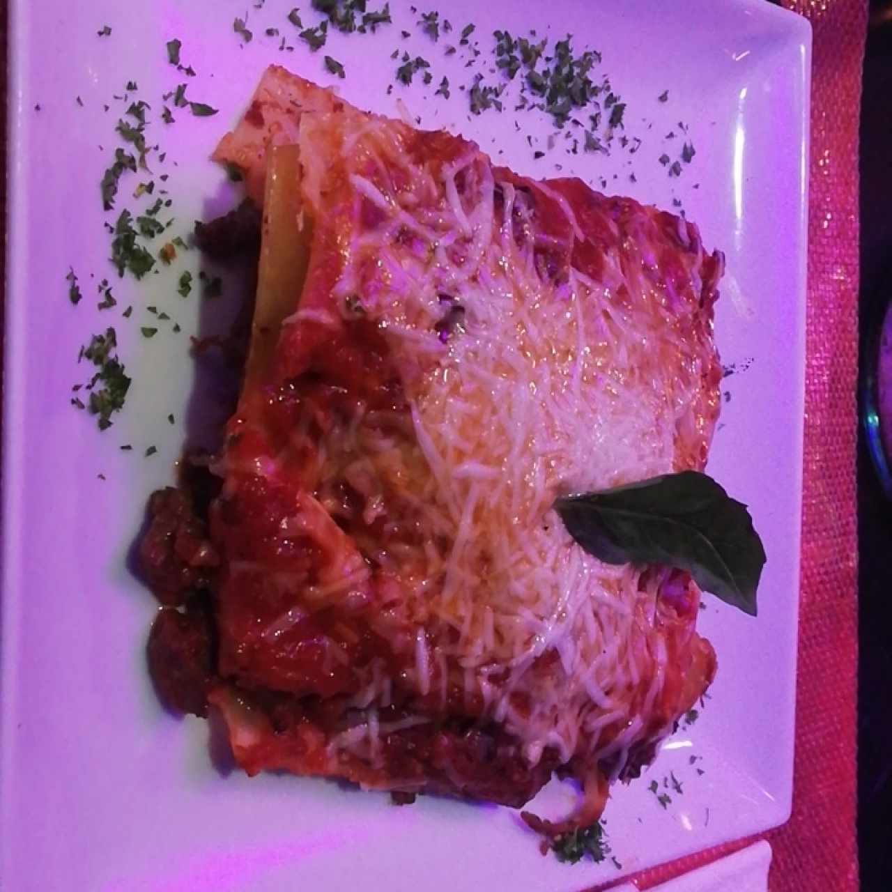 Lasagna boloñesa.