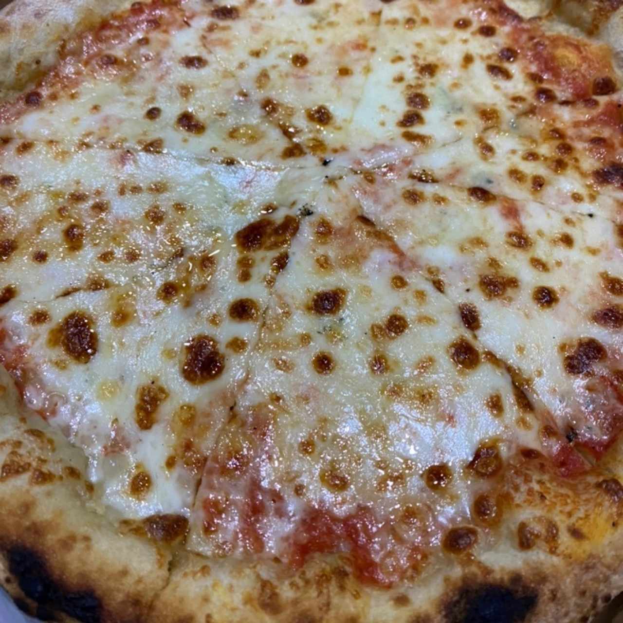 Pizza 4 esquinas - quesos