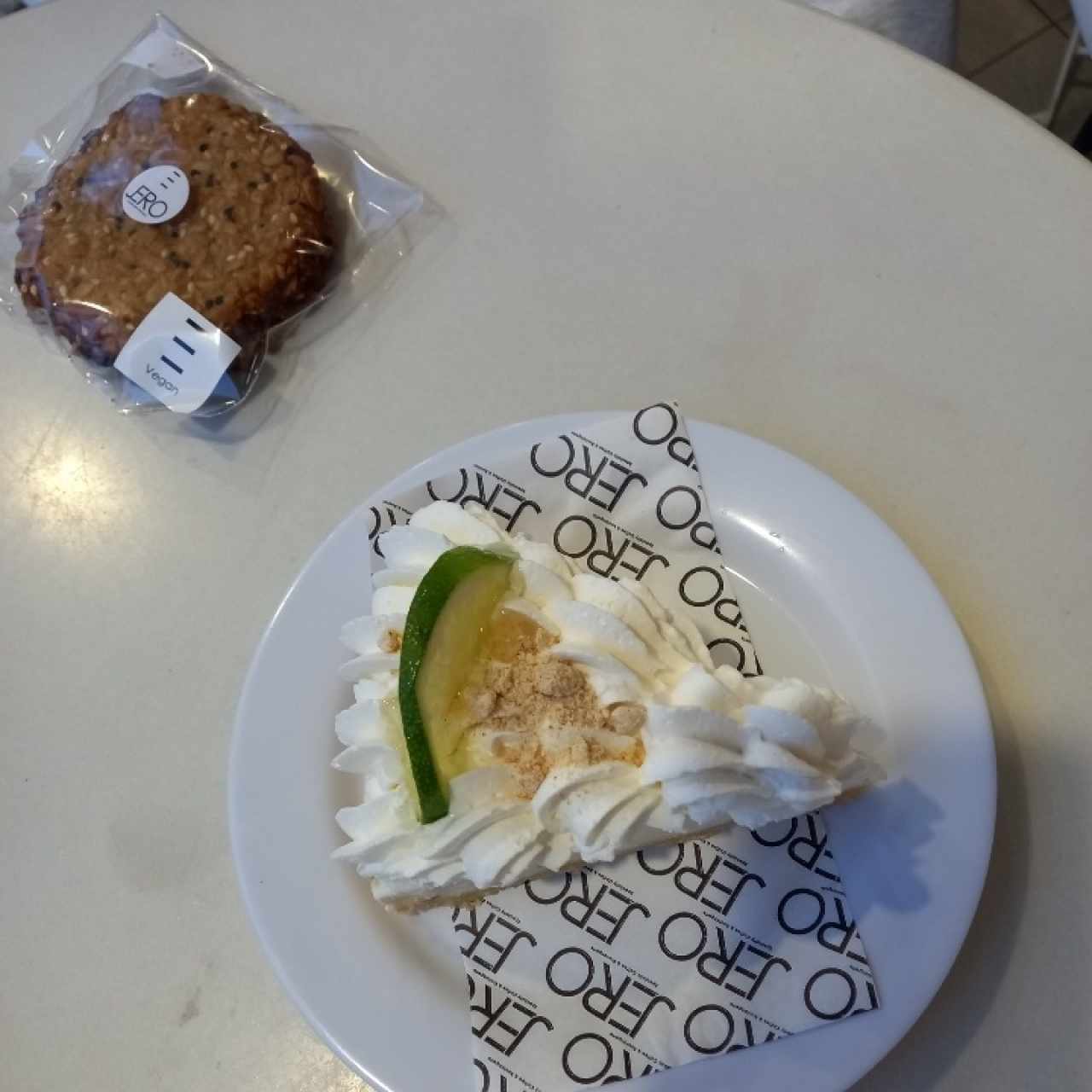 galletas y cheese cake limón