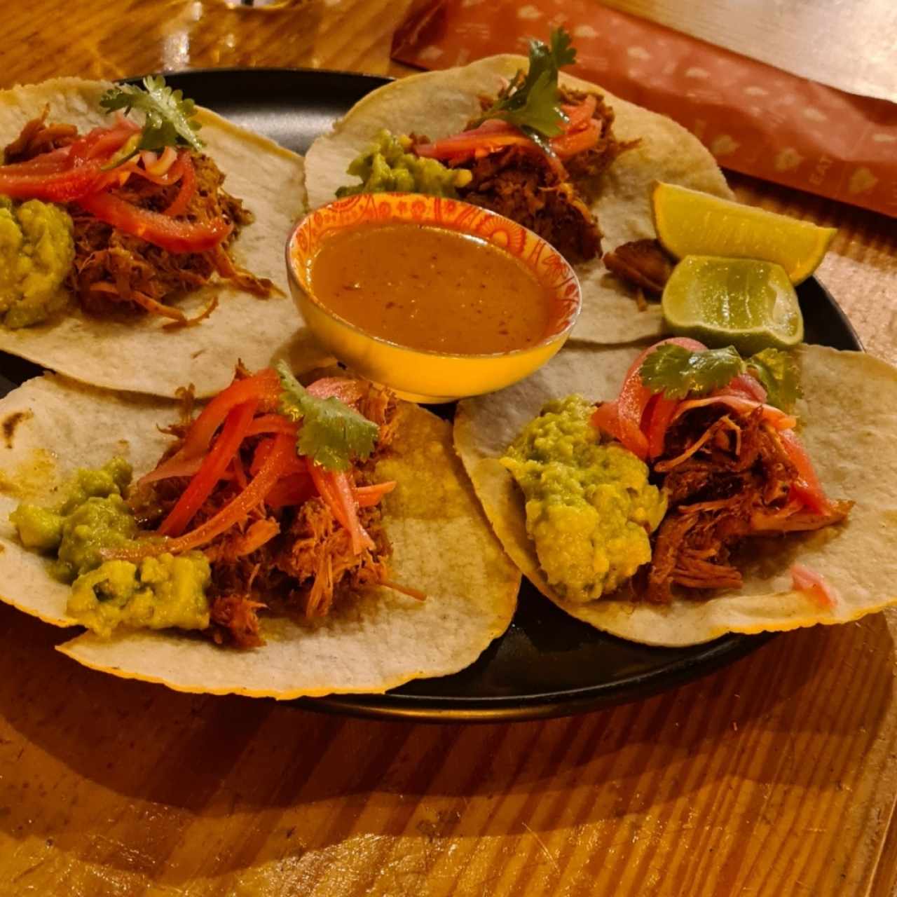 Tacos de Cochinita Pibil // Cochinita Pibil Tacos