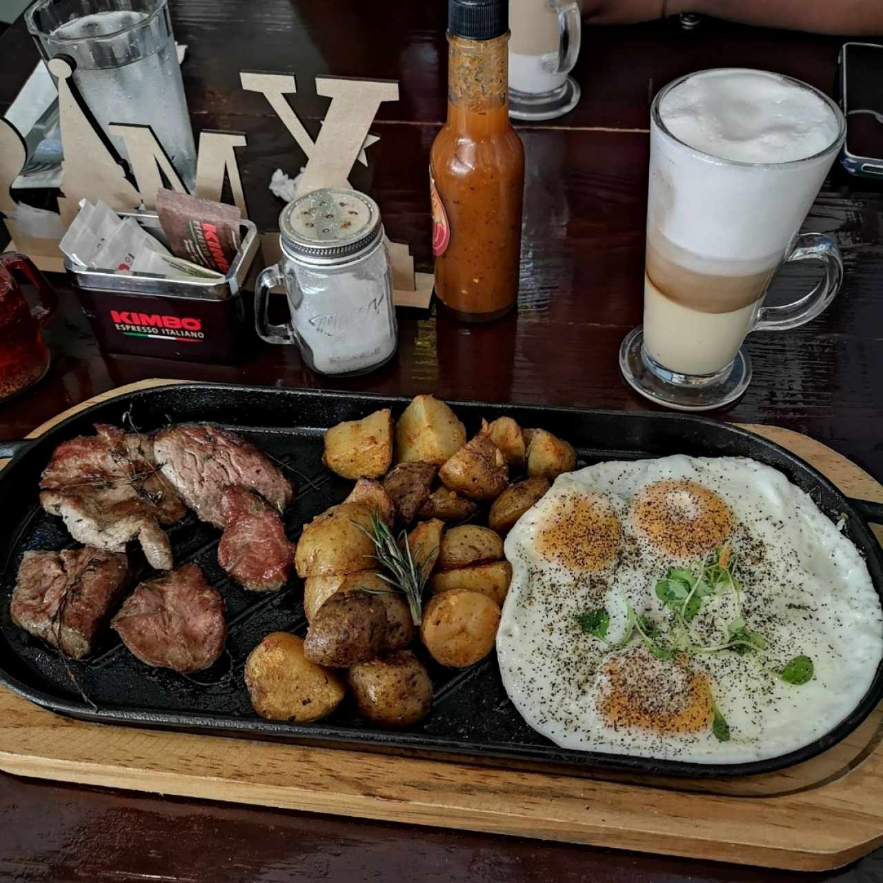 Steak and eggs 