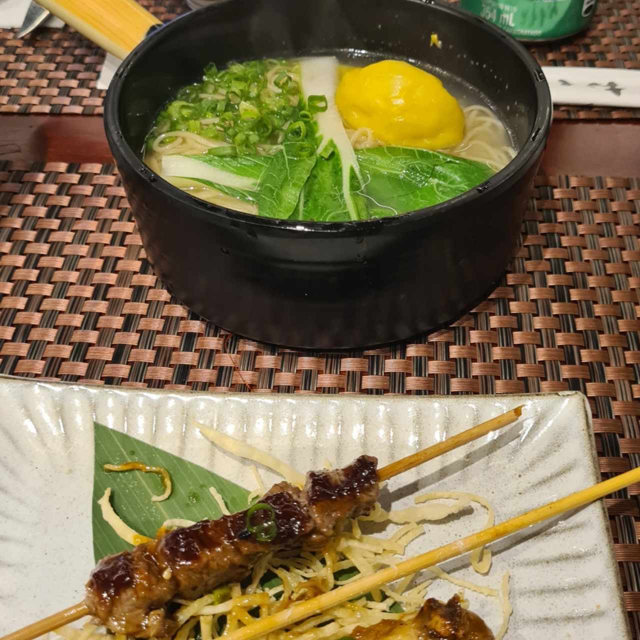Ramen + Yakitori + Yakimeshinde Carne