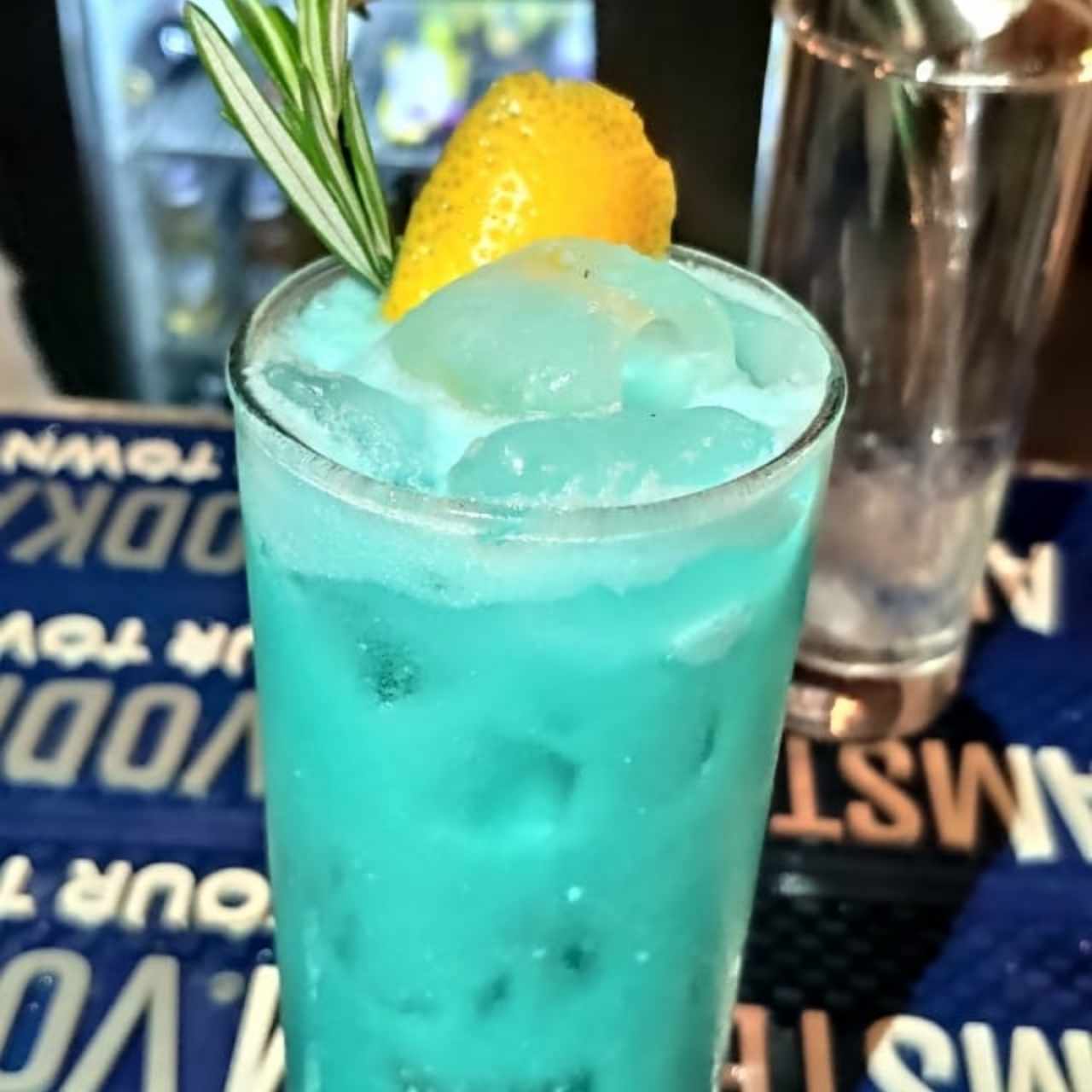 COCTELES - BLUE COCOA