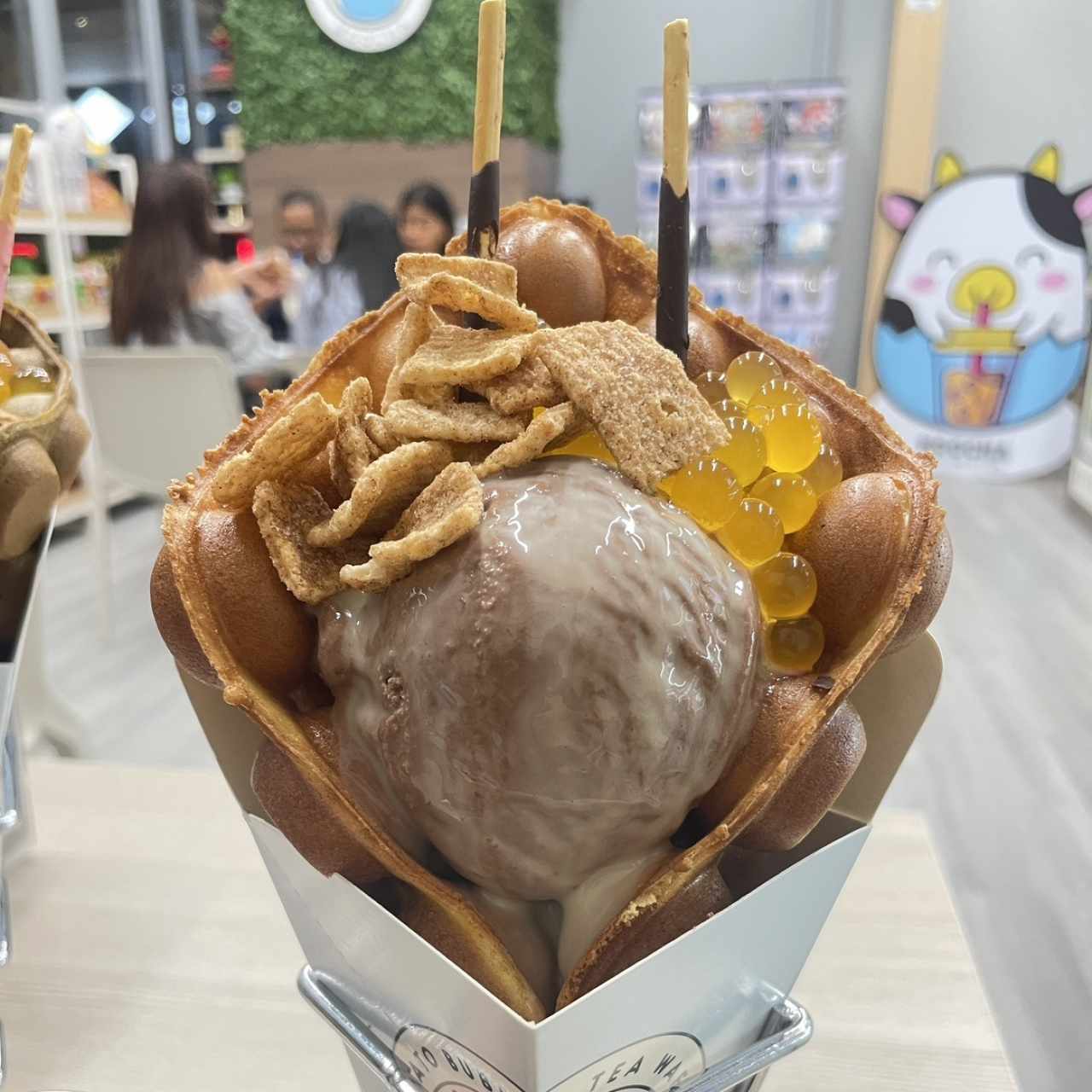 Egg Waffle - Egg Waffle Gelato