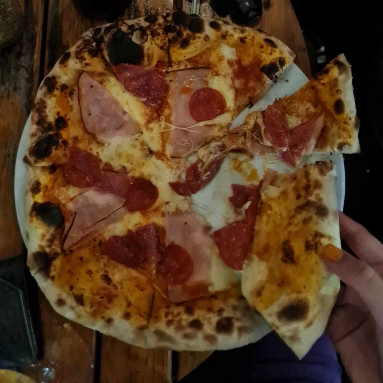 La Pizza Rana Dorada