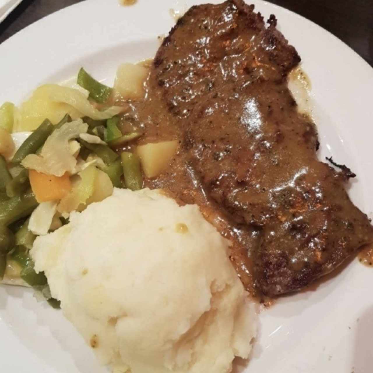 Filete de res a la pimienta