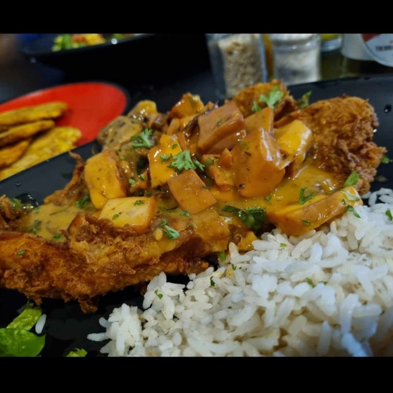 Filete a lo Macho con Arroz con Coco 