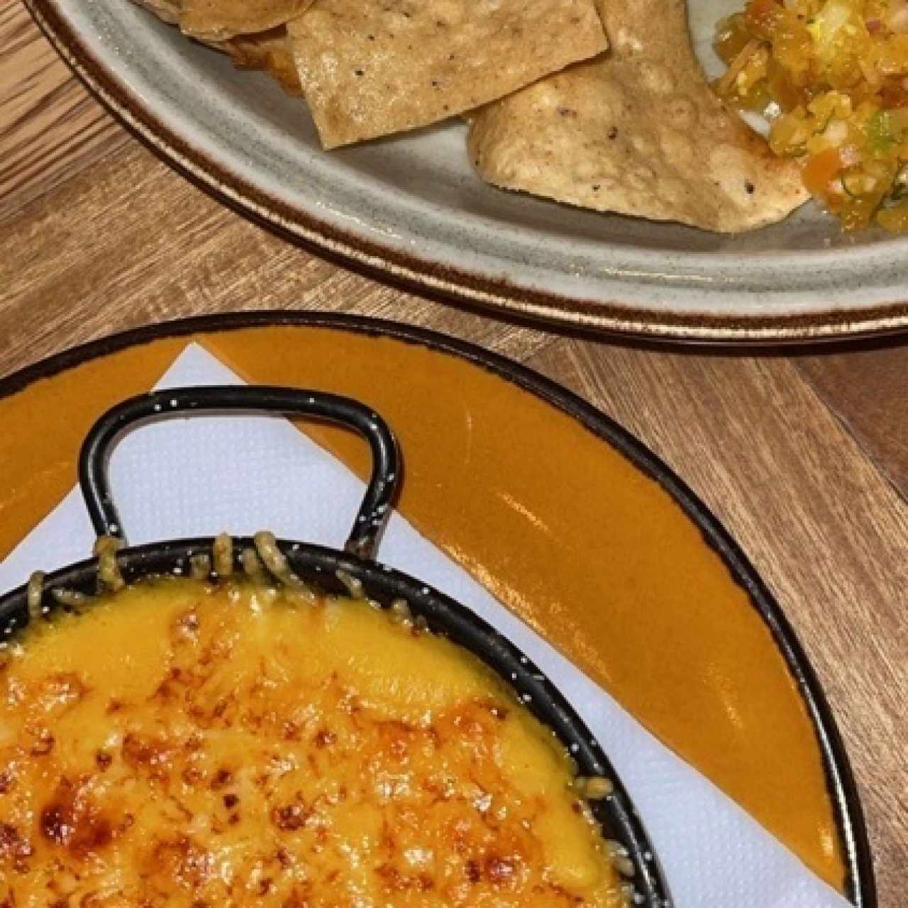 Cheese chips 