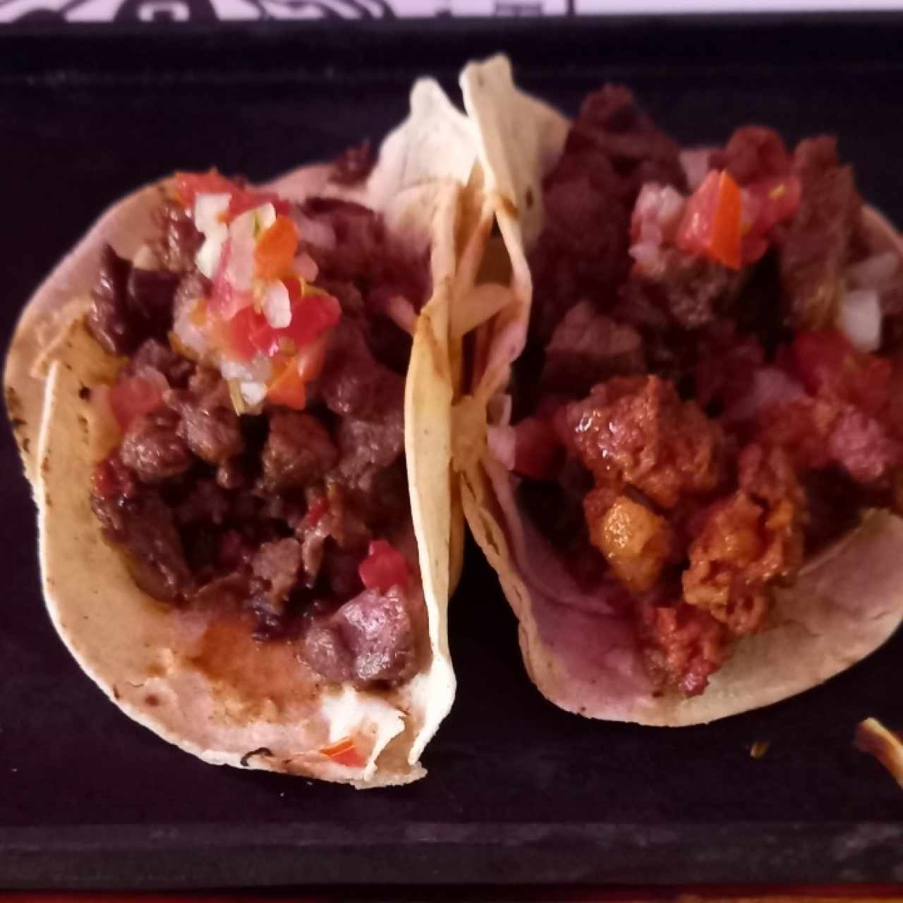 Los Tacos - Arrachera con Chorizo