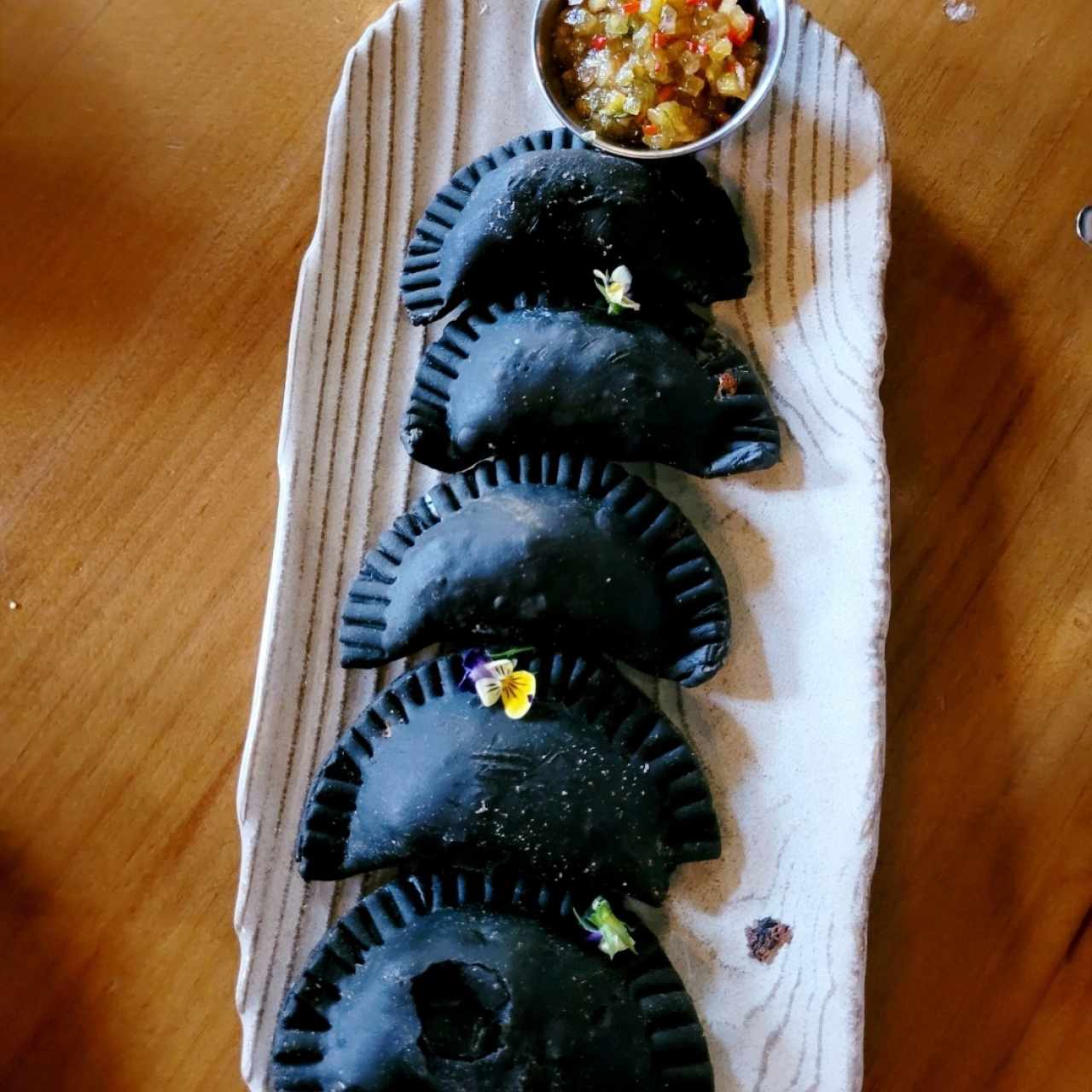 empanadas negras