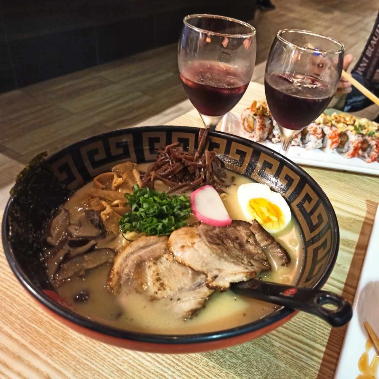 Ramen - Traditional Ramen & Sushi De Camarón 