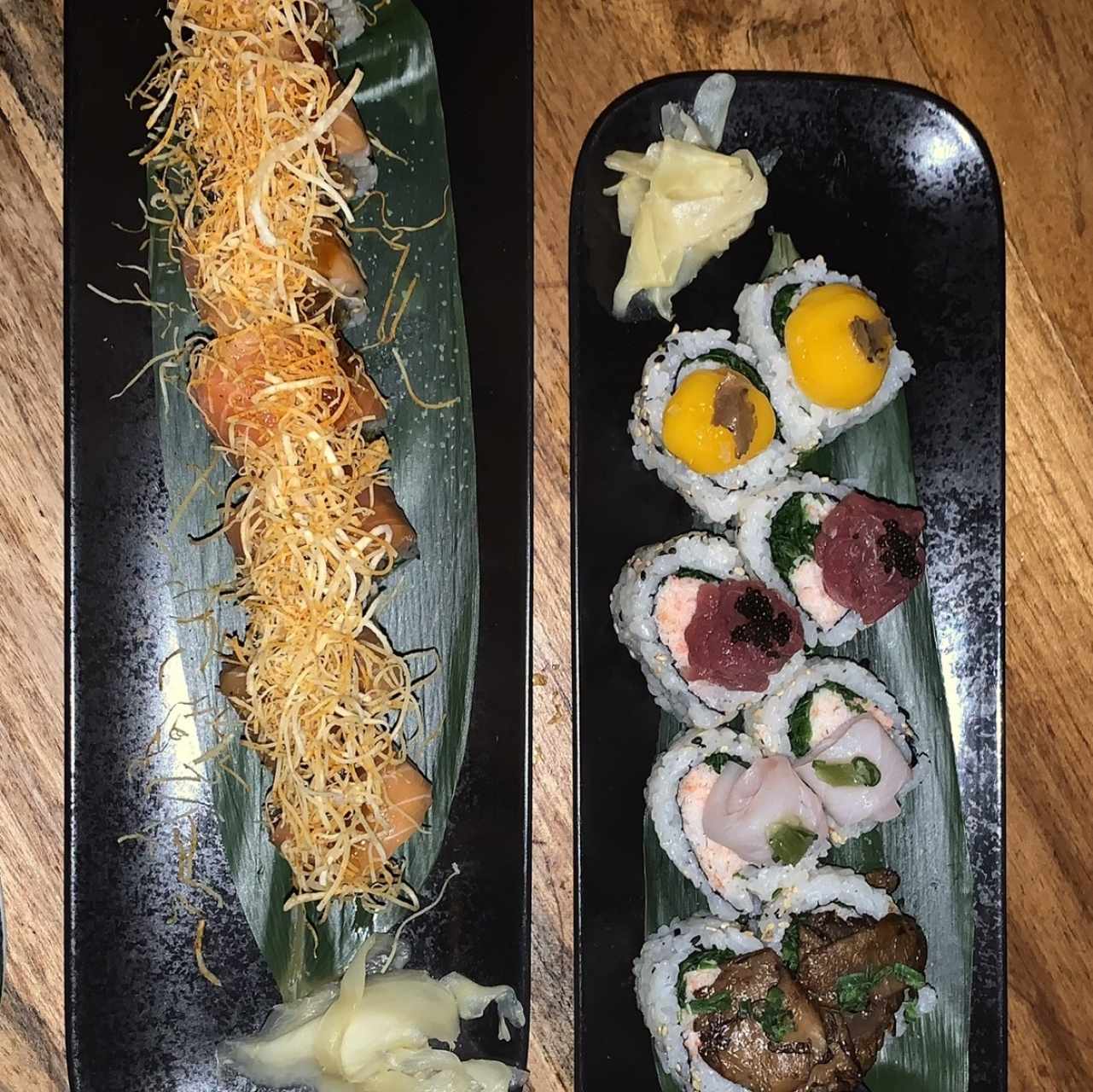 Sushi Bar - Spicy Salmon y Rainbow