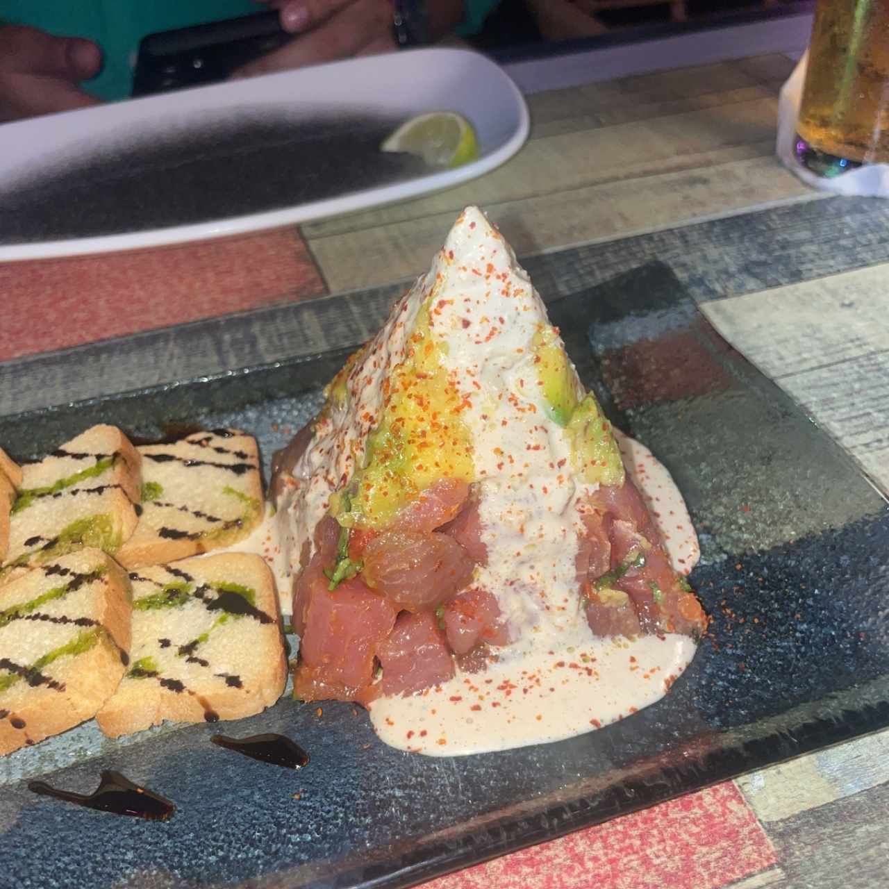 TARTAR DE ATÚN ACEVICHADO