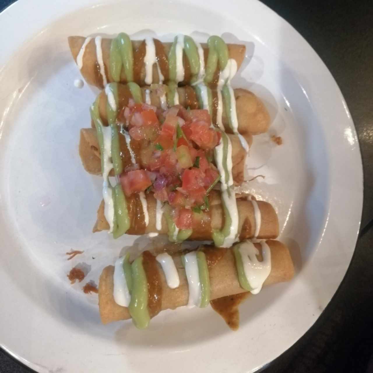 Flautas de pollo