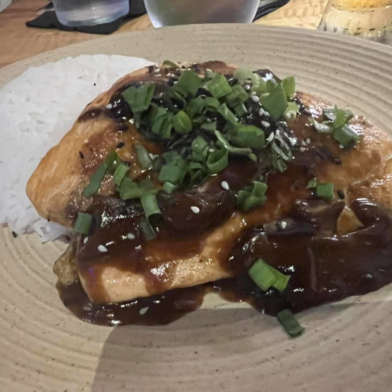 Salmón teriyaki