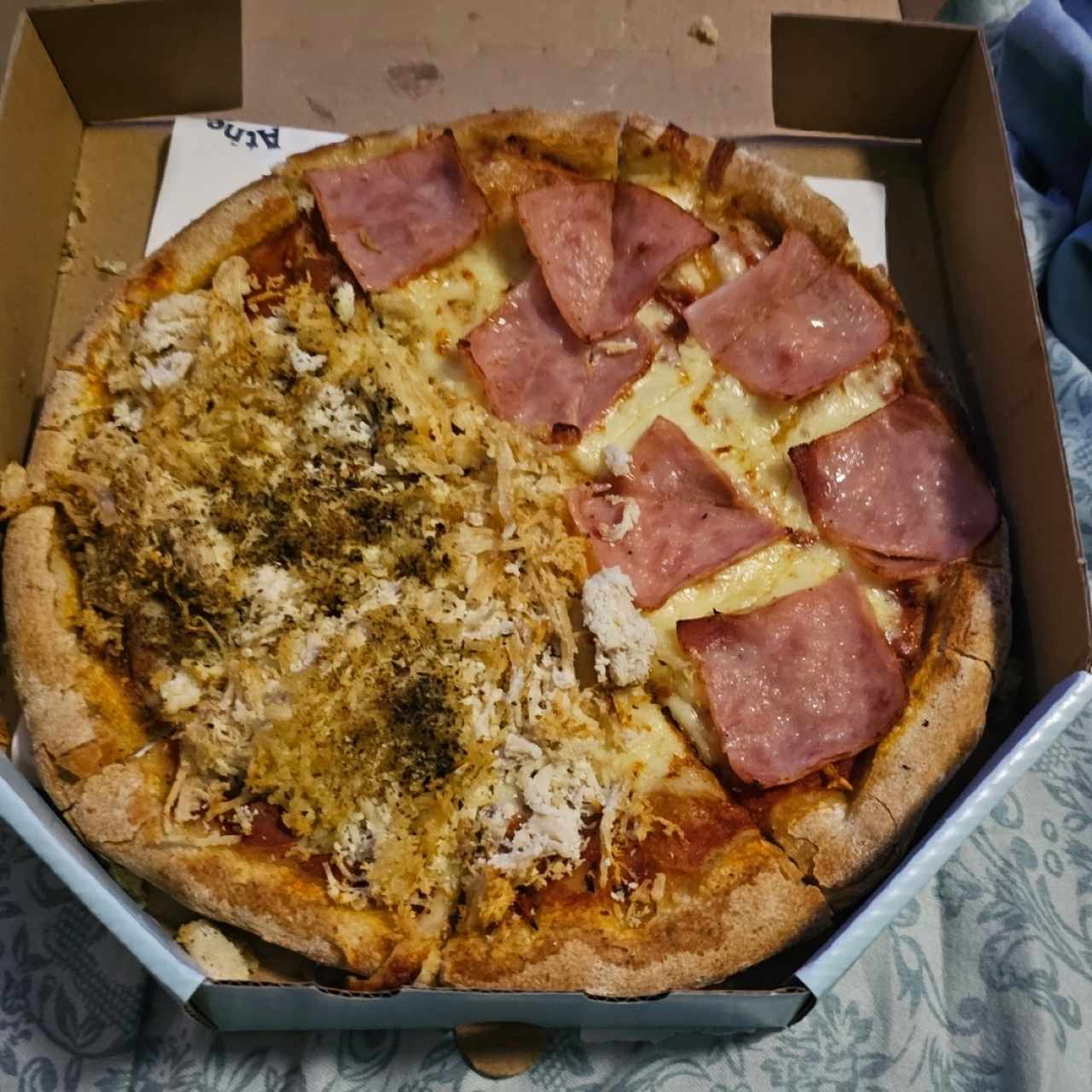 pizza mitad pollo mitad jamon