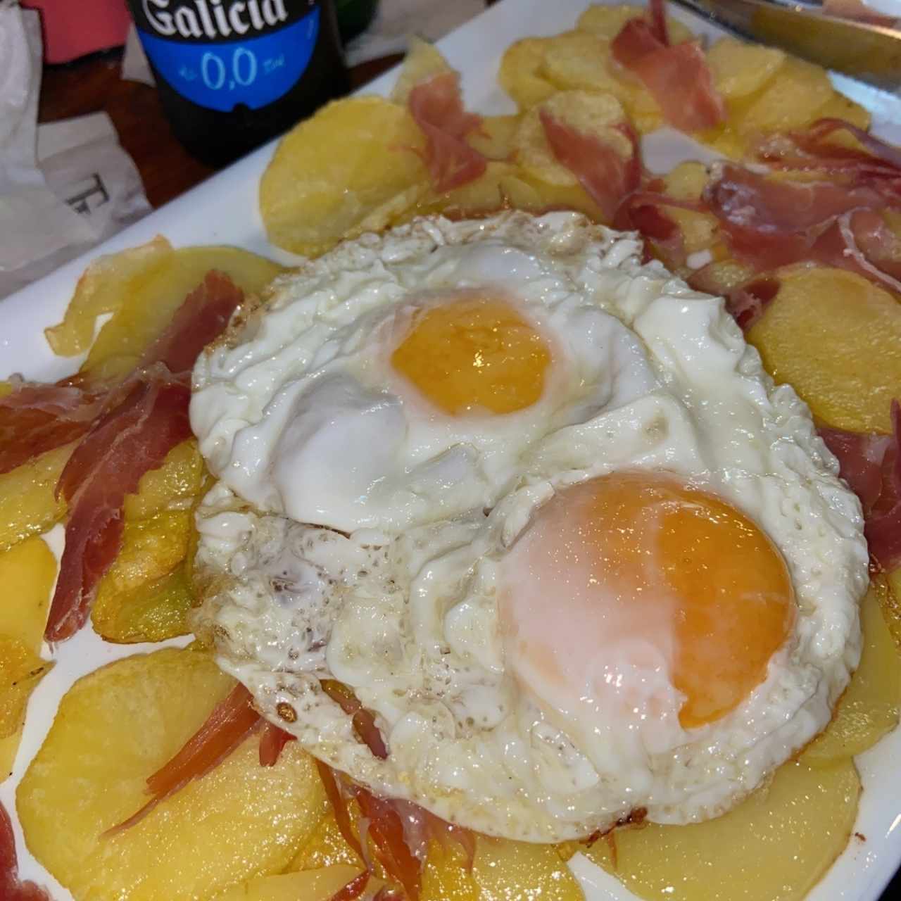 Huevos rotos 