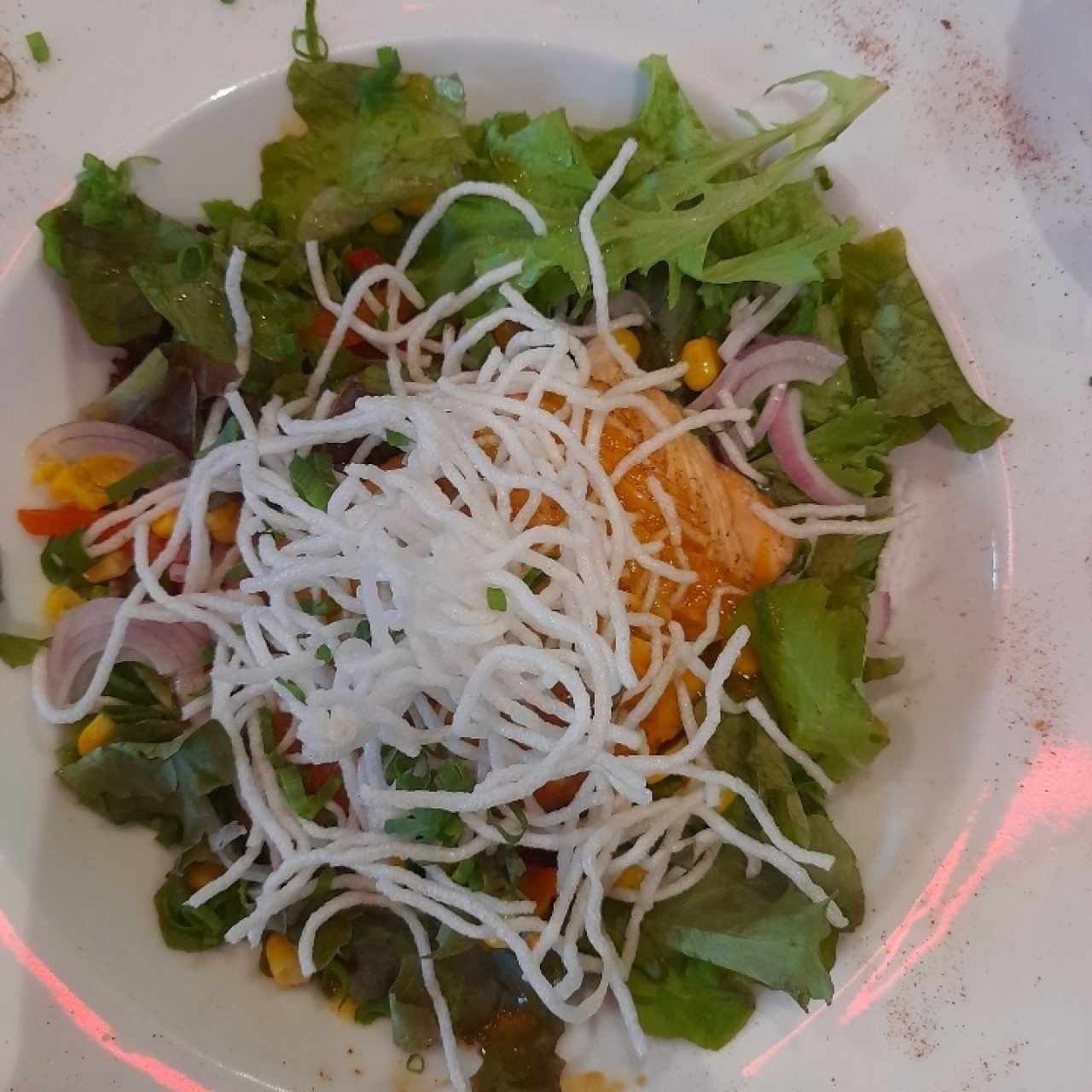 Ensalada con salmón