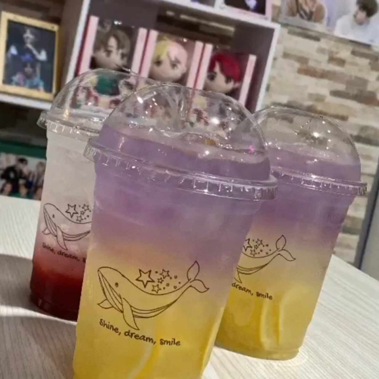 té
