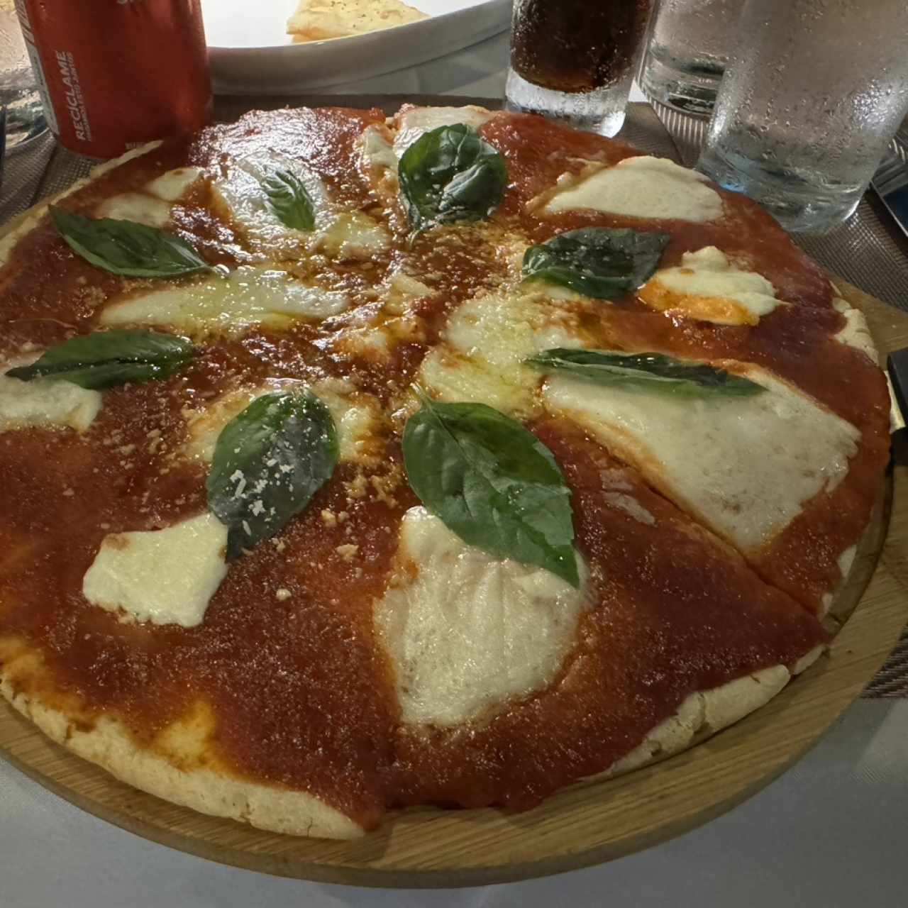 Pizza Margherita con masa gluten free
