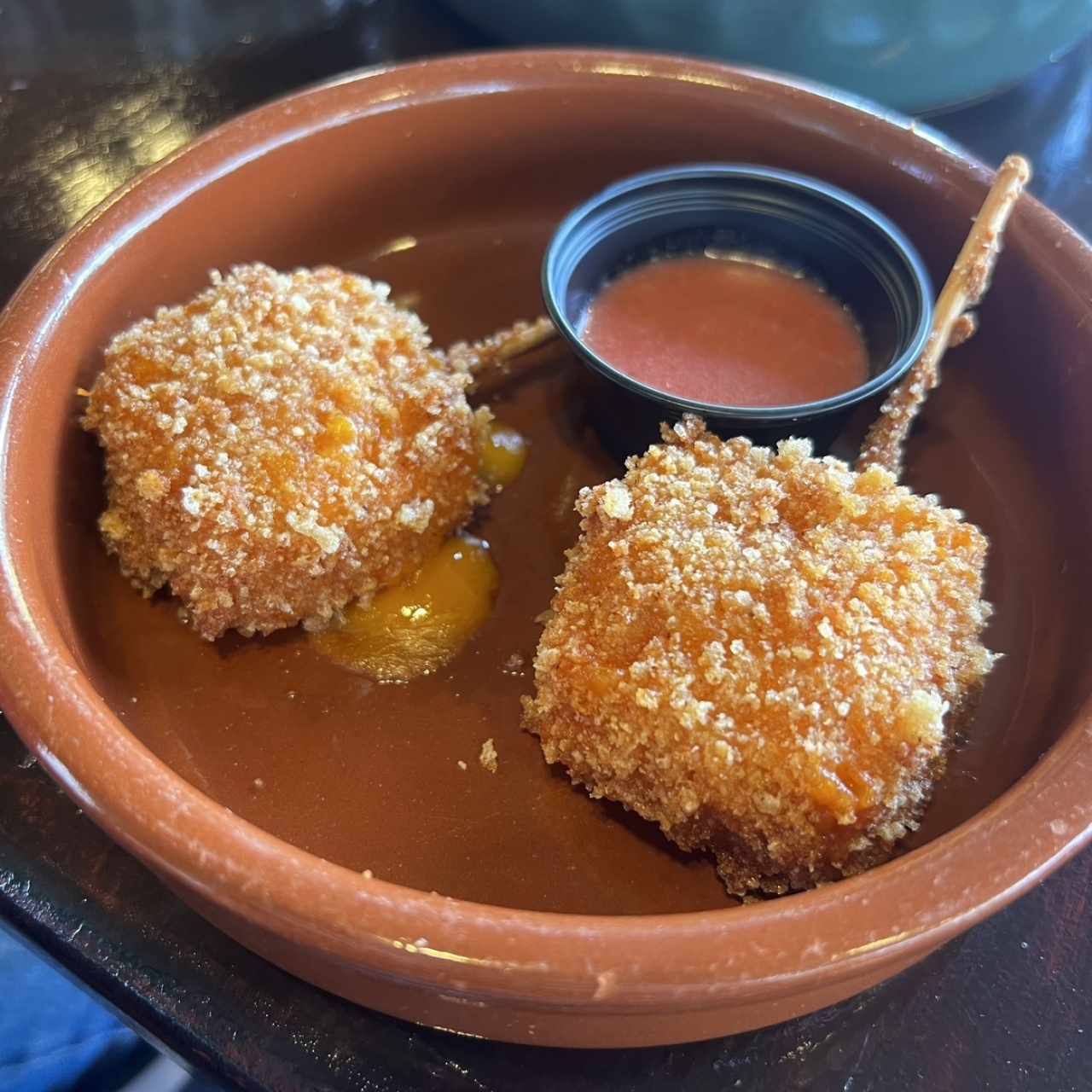 Croquetas de Cheddar y Chicharrón 