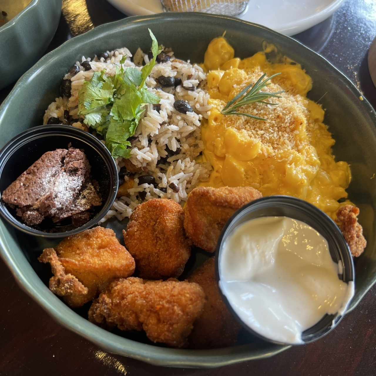 Menu Lunch con Crispy Chicken Poppers