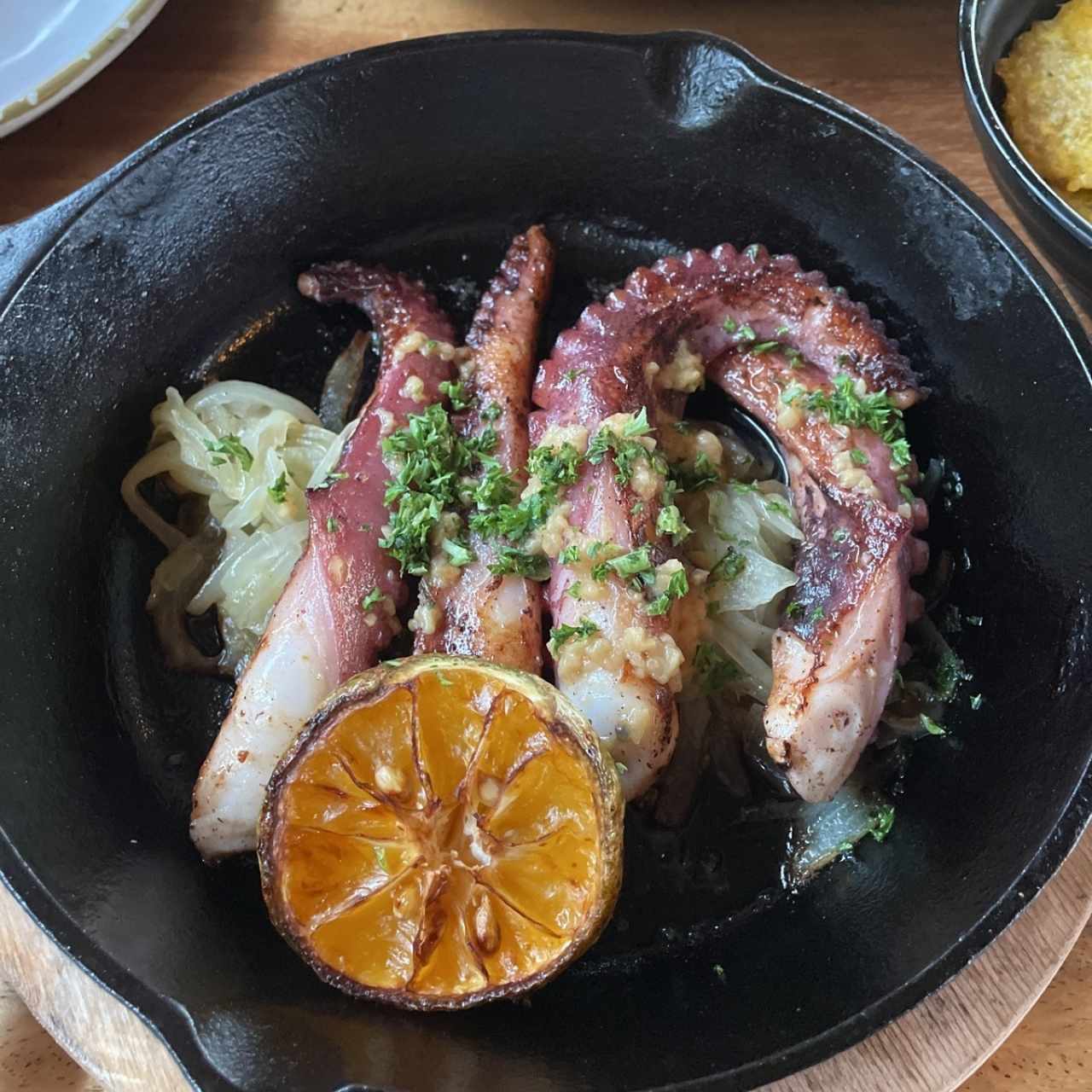 Pulpo a la Brasa