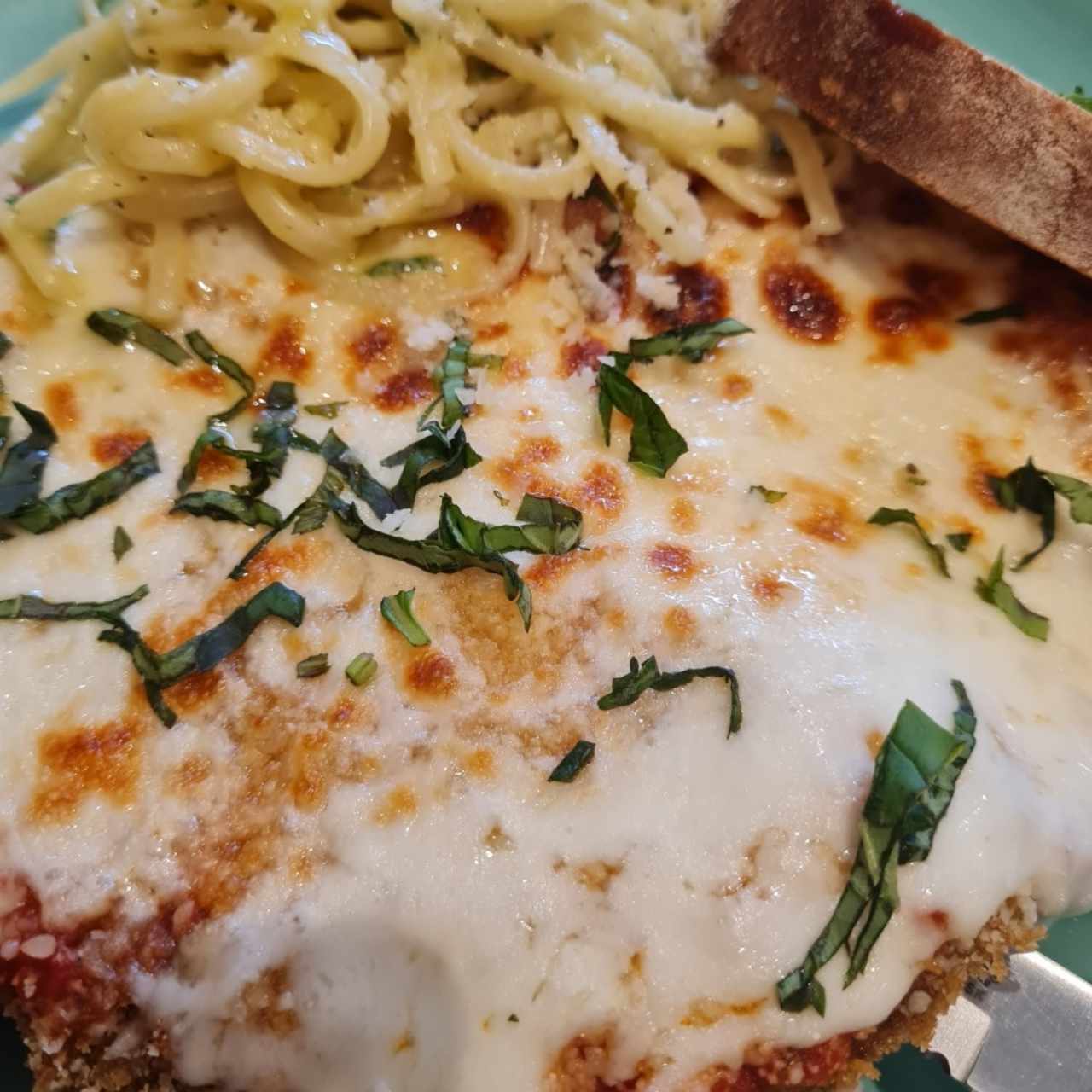 Milanesa de Res alla Napolitana