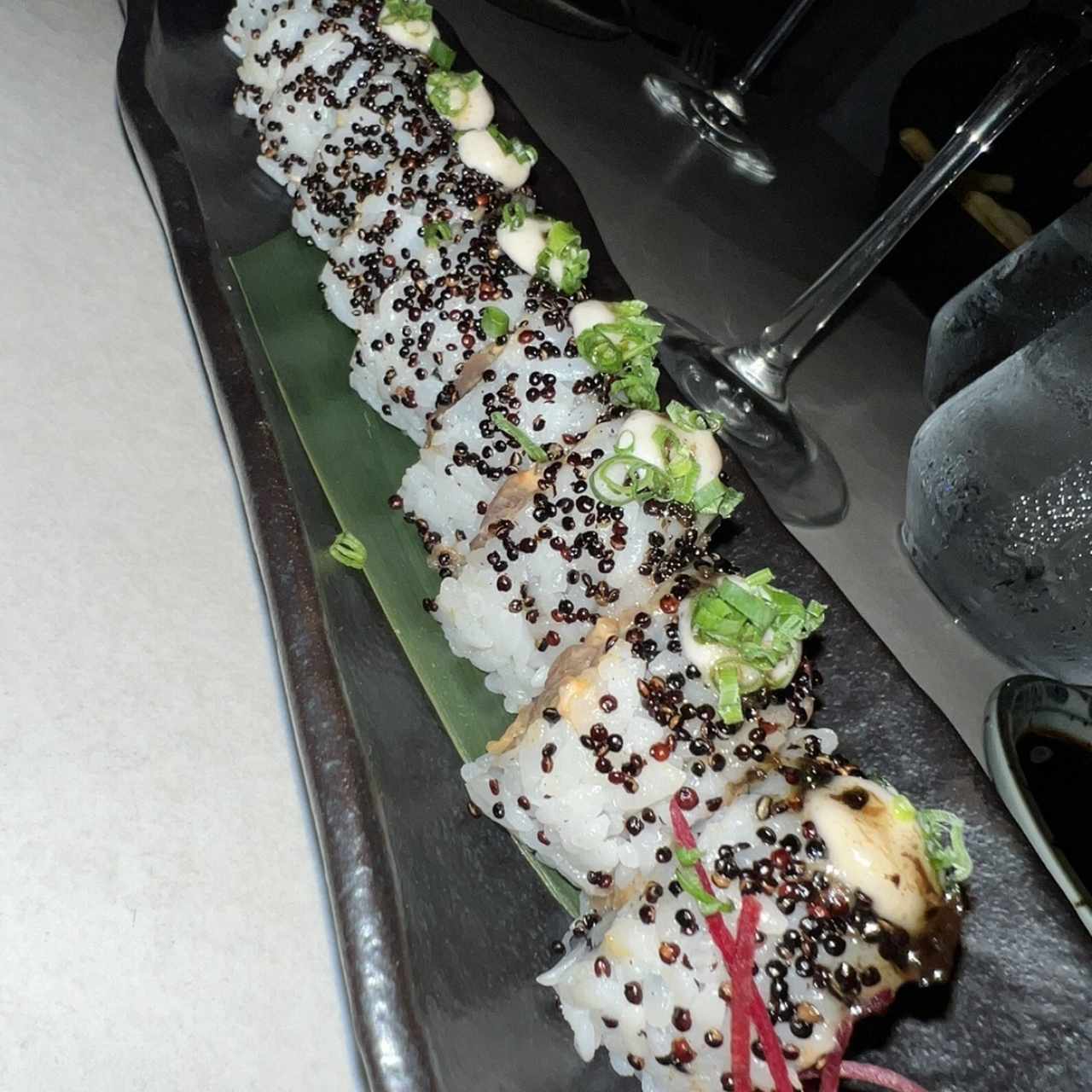 Sushi Bar - Hanzo Roll