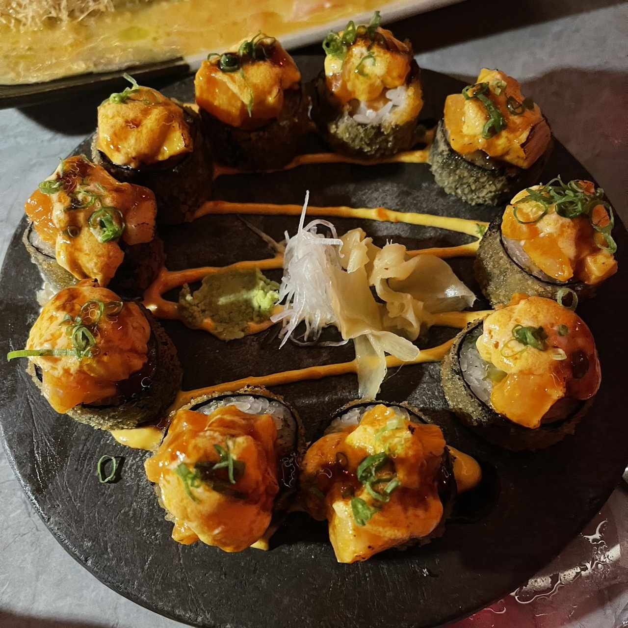 Sushi Bar - Gunkan Furai