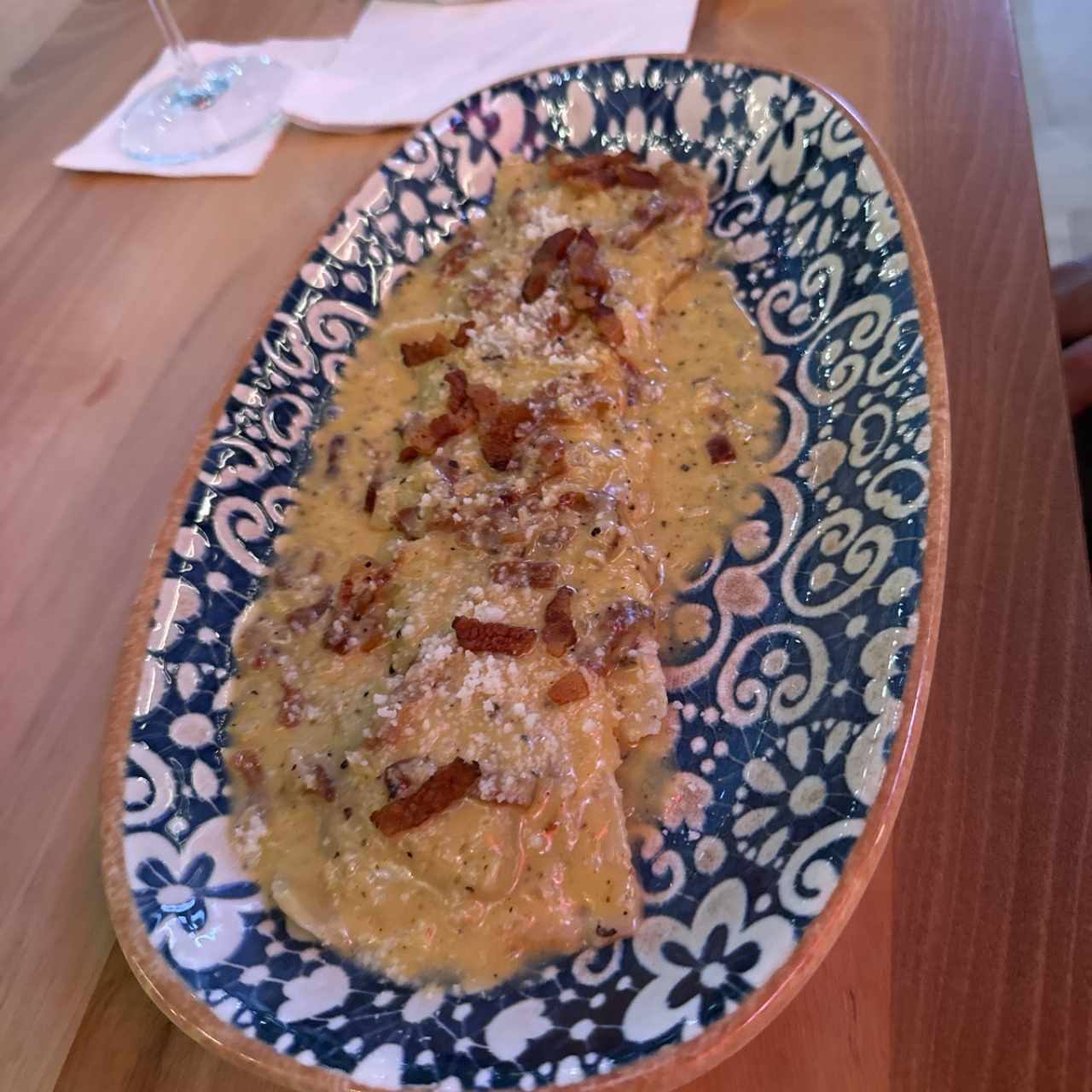 Ravioloni alla Carbonara