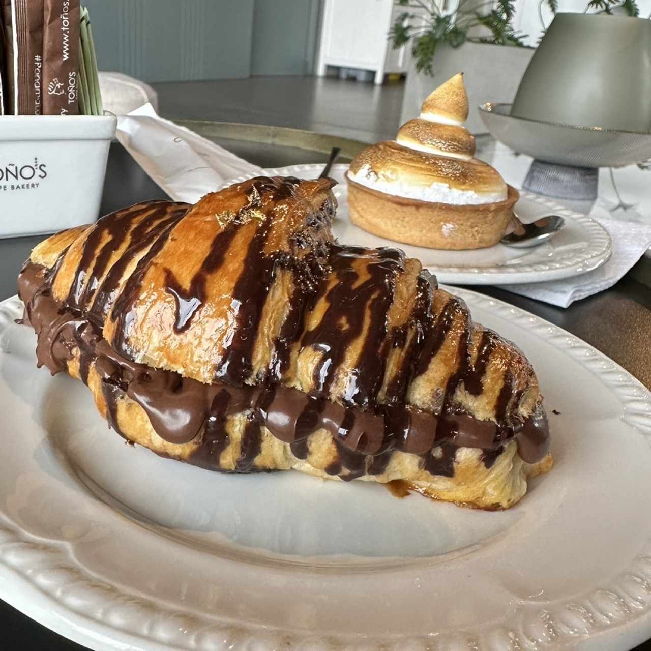 Croissant nutella y tarta de limón