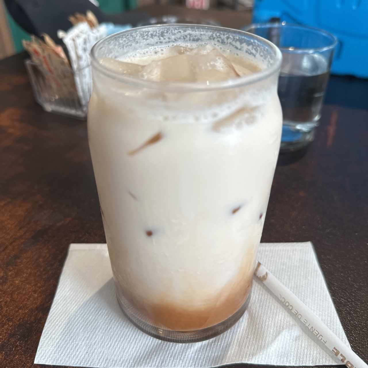 Iced latte + cacao