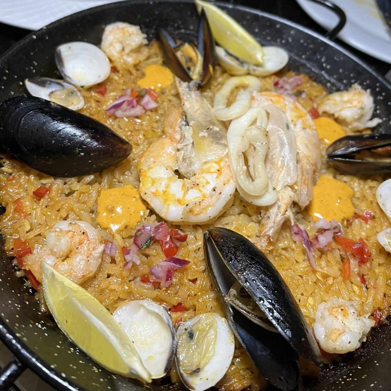 Paella de Mariscos (2 Personas)