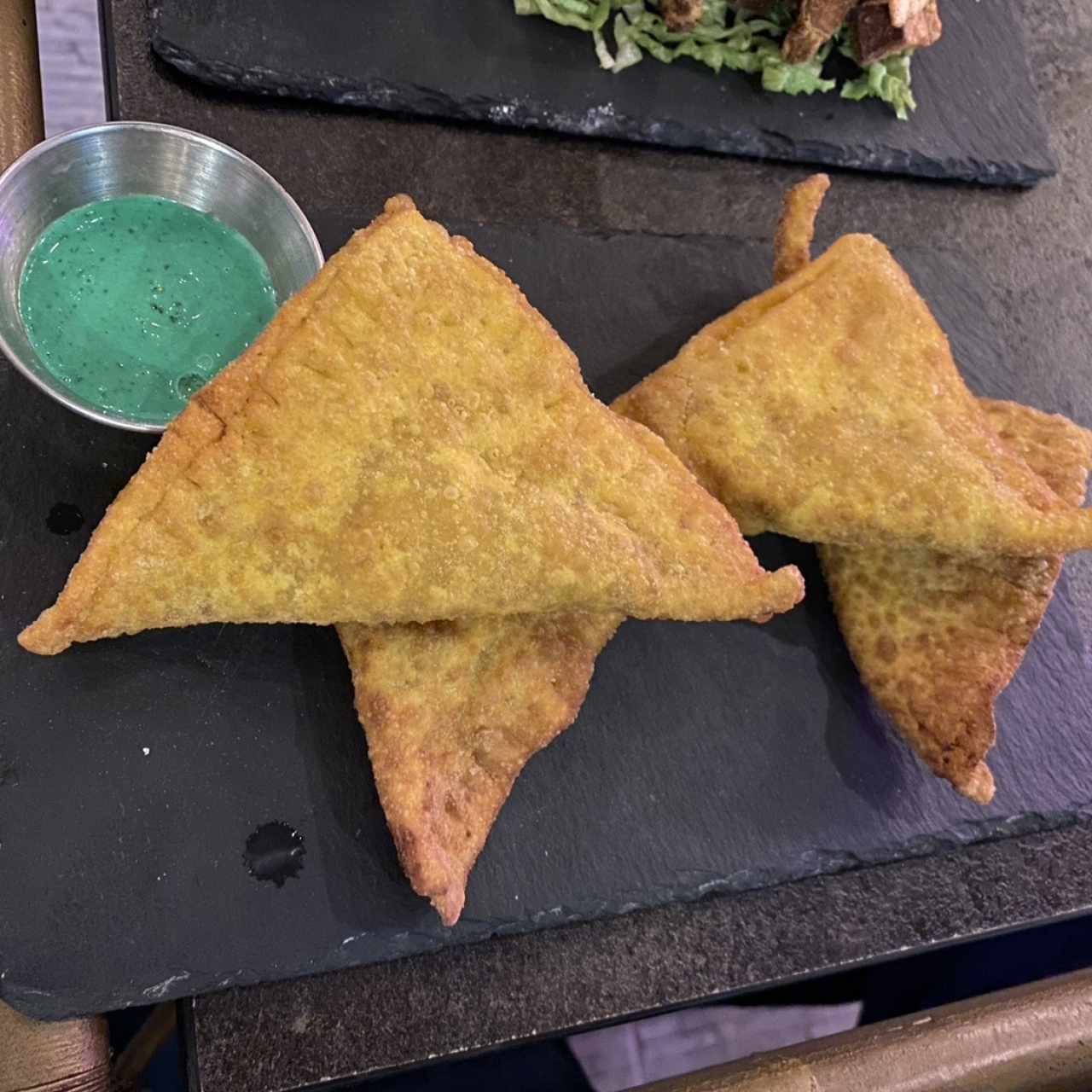 Empanadas de pescado al escabeche