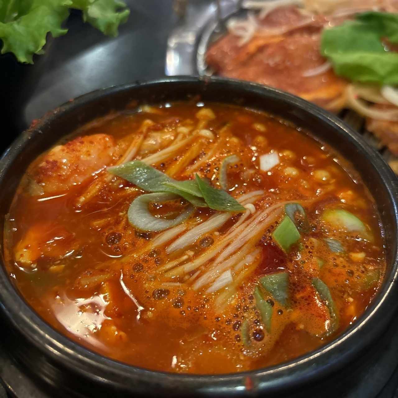 Sopa de kimchi 