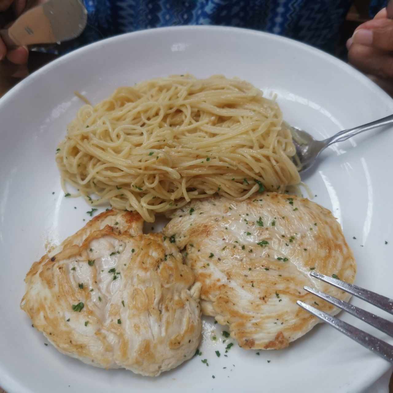 filete a la plancha con speguetti