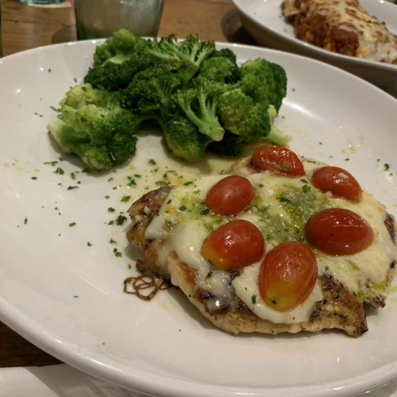 Classic Entreés - Grilled Chicken Margherita