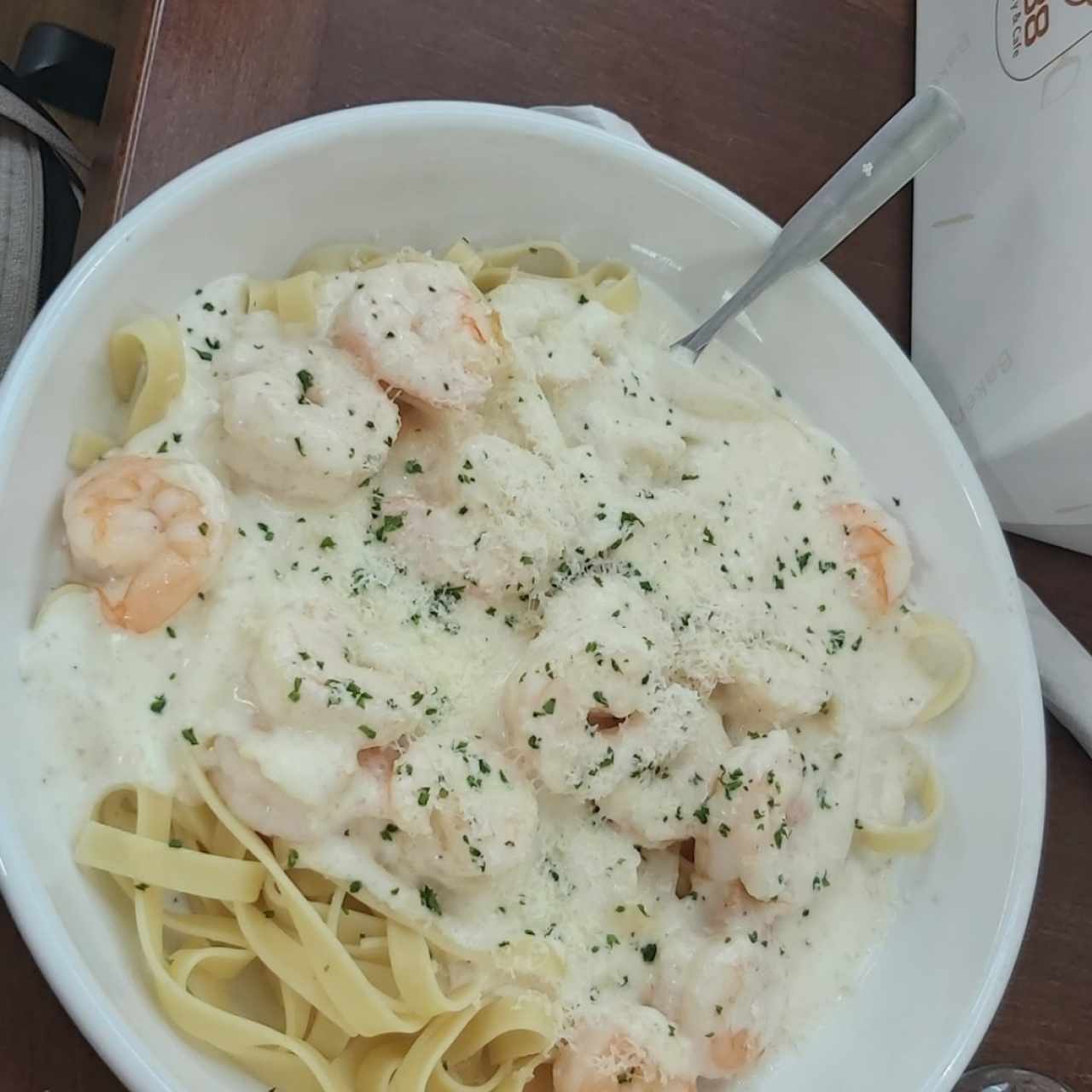 Classic Entreés - Chicken & Shrimp Carbonara