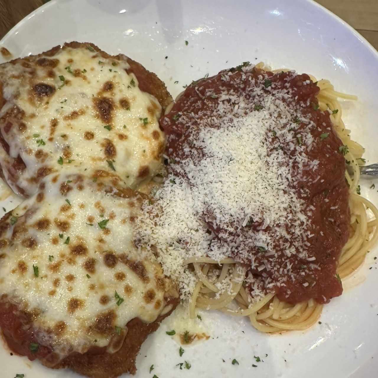 Classic Entreés - Chicken Parmigiana