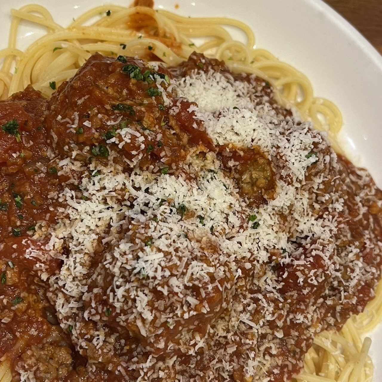 Classic Entreés - Spaguetti & Meatballs