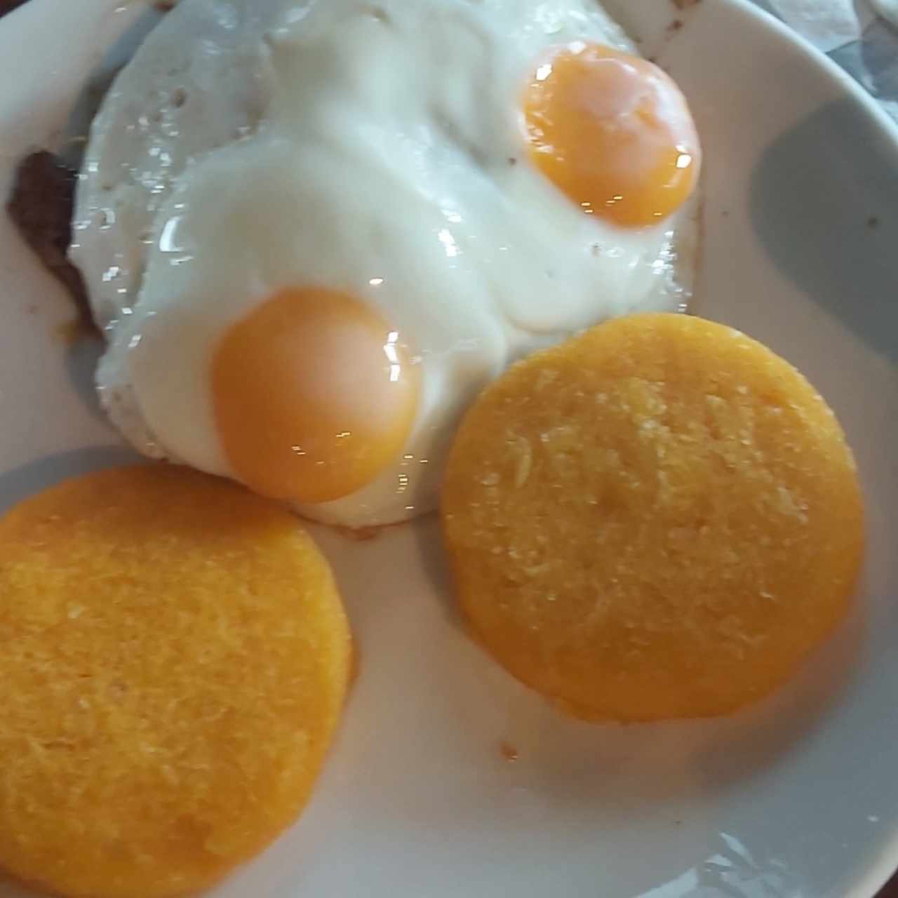 Desayunos - Bistéc a Caballo