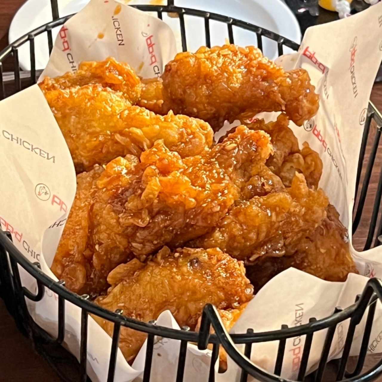 Boneless / Wings - Honey Garlic