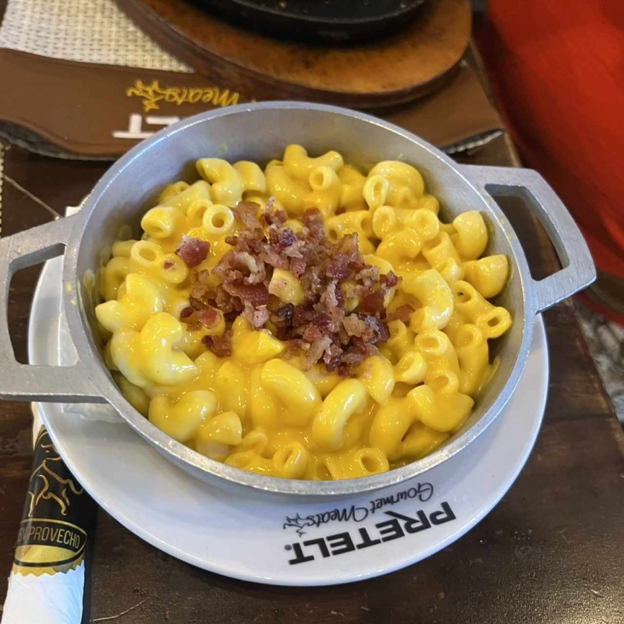 MAC Y CHEESE DE POLLO *OPCIÓN CON CARNE