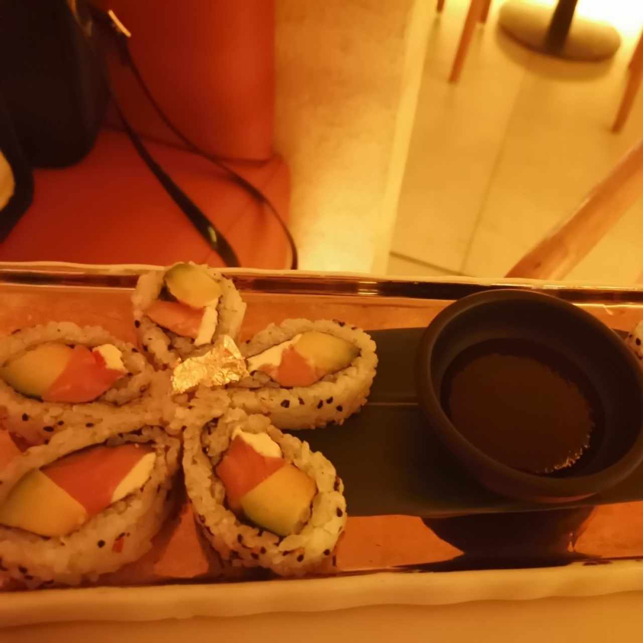 Sushi - Hosomaki Salmón Trufado