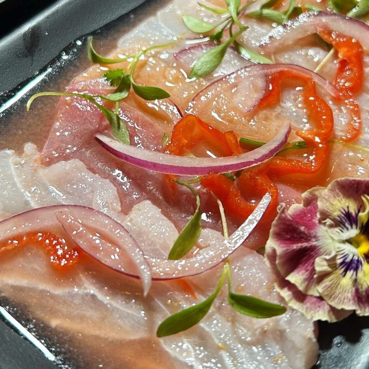 Tiradito mixto